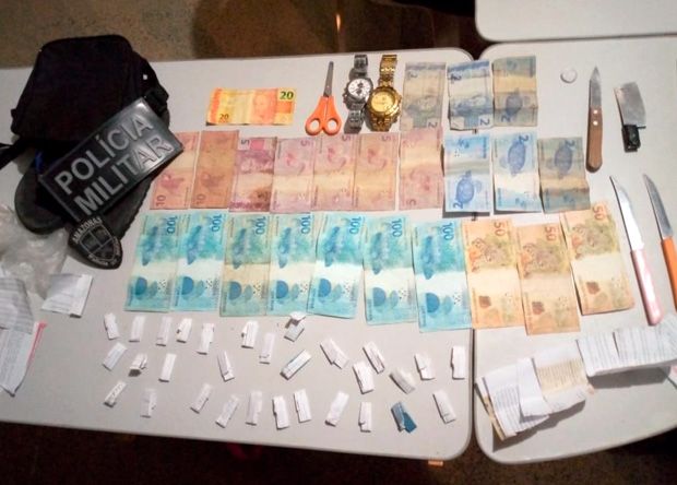 Em Benjamin Constant dois homens são presos por tráfico de drogas, furto e receptação
