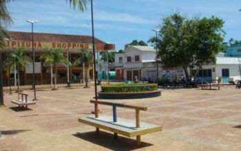 Em Ipixuna traficante tenta esconder droga mas acaba preso polícia