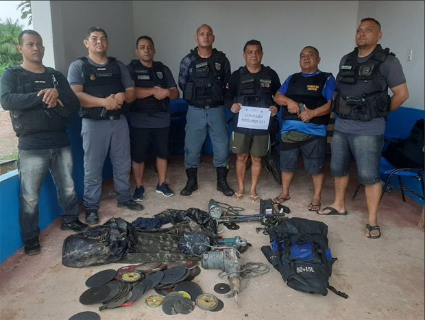 Em Novo Aripuanã, polícia evita assalto em agência do Bradesco; três assaltantes alvejados estão desaparecidos no rio