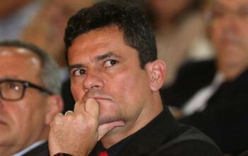 Ex-juiz suspeito Moro compartilha post de site que celebra golpe de  Dilma