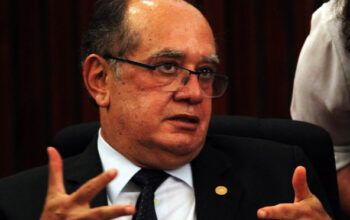 Gilmar Mendes pede à PGR que investigue Queiroga