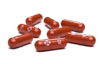 Governo prepara a compra de pílulas da Pfizer contra Covid