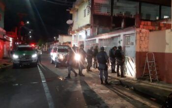 Homem faz mulher e filhos reféns dentro da própria casa no Mutirão