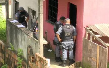 Mulher de 20 anos é morta a tiros em kitnet supostamente pelo namorado