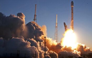 Parte de foguete da SpaceX se chocará com a Lua no início de março