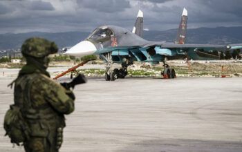 Rússia admite maior cooperação militar com Venezuela, mas descarta criação de bases no país