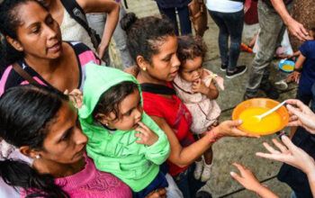 Volta do Brasil ao Mapa da Fome é retrocesso inédito no mundo, diz especialista