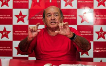 À disposição - Resposta a um jornalista 