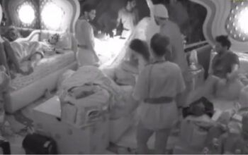 'BBB 22': Pedro Scooby puxa lençol e mostra Laís nua; confira vídeo!