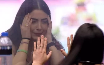 BBB22: ‘Toma cuidado com Bárbara e Laís’, alerta Larissa para Jade