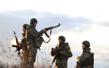 Portugal diz que irá disponibilizar equipamento militar para a Ucrânia