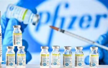 Reforço da Pfizer após CoronaVac aumenta eficácia para 92,7%, aponta estudo