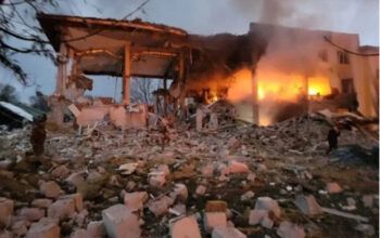 Ataque russo a base militar na fronteira com Polônia deixa 35 mortos