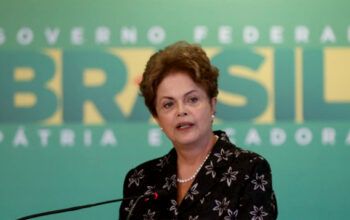 Dilma repudia fala de sexista de Mamãe Falei e lembra dos ataques machistas do MBL no golpe