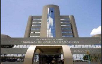 Mulher que maltratava filho de dois anos até a morte tem prisão decretada