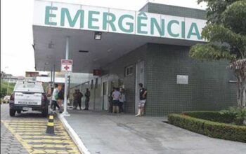 Pai tenta socorrer filho morto a tiros durante atentado em Manaus