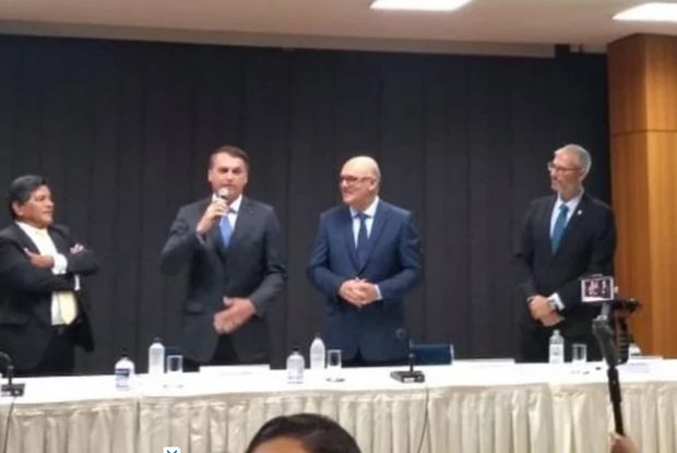 Pastor lobista no MEC investiu R$ 100 mil para abrir faculdade