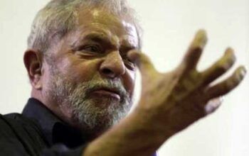 Pesquisa PoderData diz que Lula lidera com 40% contra 30% de Bolsonaro