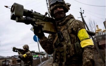 Rússia sobe o tom e faz ameaça ao Reino Unido por apoio à Ucrânia