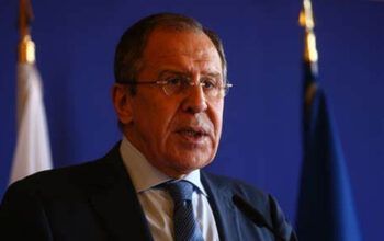 "Terceira guerra mundial seria nuclear e devastadora", avisa chanceler da Rússia