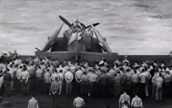 Ninguém vai pra guerra porque quer, mas porque é mandado pra ela ou é obrigado a se defender dela pra não ser escravizado