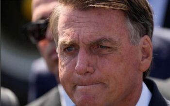 Bolsonaro usa músicas de Gil, Caetano e Mercury para se promover