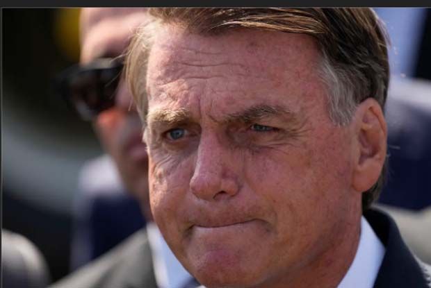 Bolsonaro usa músicas de Gil, Caetano e Mercury para se promover