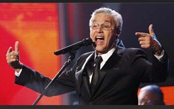 Caetano Veloso irá processar Bolsonaro por uso indevido de sua voz