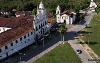 Igreja mais antiga em funcionamento no Brasil é reaberta em Pernambuco