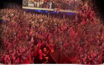 VÍDEO: Multidão grita nome de Lula em apresentação de Emicida no Circo Voador
