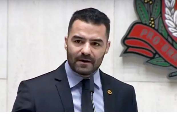 Alesp cassa mandato de Arthur do Val que fica inelegível por oito anos