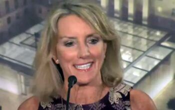 Futura embaixadora dos EUA diz que Brasil terá eleições livres, apesar de Bolsonaro