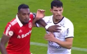 Jogador do Corinthians Rafael Ramos é preso por injúria racial