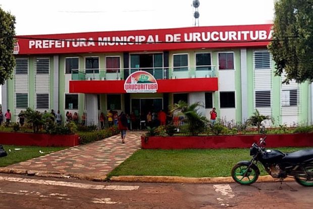 MPE pede suspensão de nomeações e pagamento de 55 servidores de Urucurituba