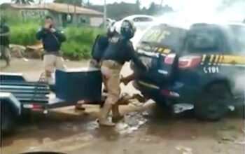 Morto por asfixia Após trancar homem amarrado dentro de carro com gás, PRF diz que usou 'menor potencial ofensivo'