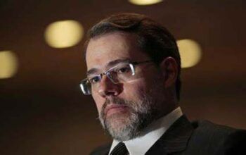 Toffoli rejeita pedido de investigação de Bolsonaro contra Alexandre Moraes