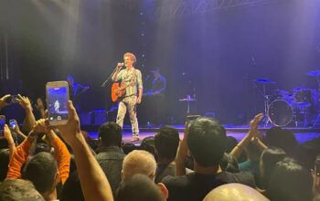 Em Manaus, Nando Reis homenageia Bruno e Dom e critica Bolsonaro: "governo da morte" (vídeo)