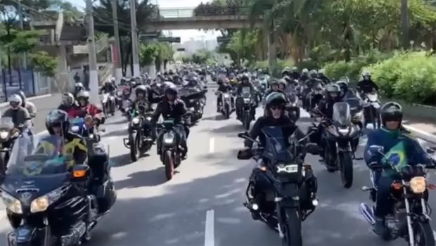 Bolsonaro bate recorde em despesas com cartão corporativo e já gasta R$ 1,2 milhão por mês