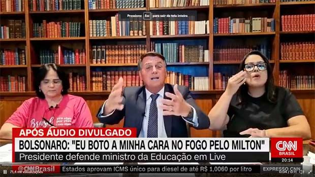 Bolsonaro, que já disse ‘botar a cara no fogo’ por Milton Ribeiro, agora busca distância do ex-ministro