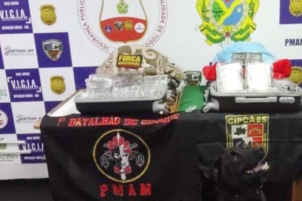 Em Coari, Adolescente é apreendido com R$ 100 mil em maconha transportada na lancha Raiuga