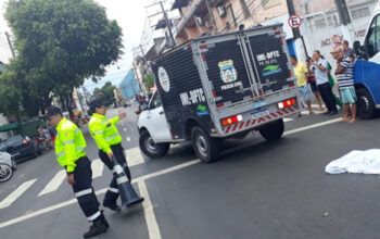Homem bêbado mata motorista de ambulância e atropela cadeirante em corrida de rua em Manaus