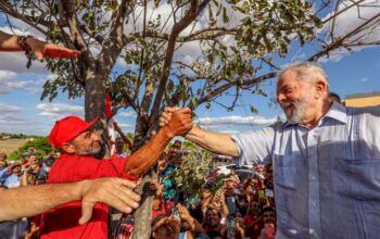 Pesquisa Ipespe: Lula tem 45% contra 34% de Bolsonaro