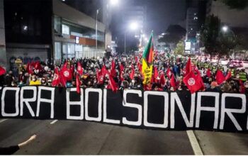 Internautas cobram impeachment de Bolsonaro após novos ataques ao sistema eleitoral brasileiro