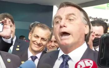 Bolsonaro nega ser misógino; veja algumas de suas agressões às mulheres