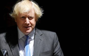 Boris Johnson renuncia ao cargo de primeiro-ministro britânico