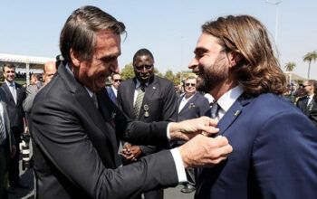 Secretário exonerado por usar avião da FAB substitui Braga Netto, que deixa governo para ser vice