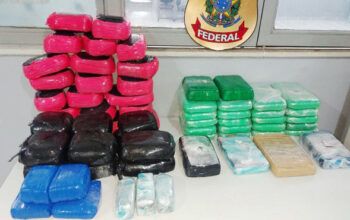 Em Tabatinga, pintor é preso com 65 quilos de cocaína em embarcação  N/M Voyager V