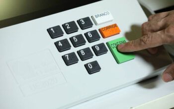 CNI fica em cima do muro e não assinará manifesto da Fiesp em defesa do sistema eleitoral