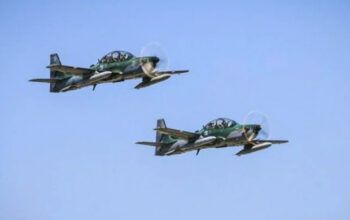 Vídeo: caças da FAB atiram em avião que carregava 500 kg de cocaína