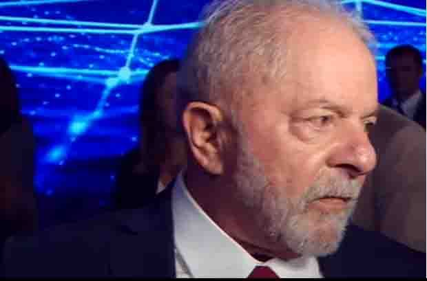 Lula diz que vai acabar com sigilo de 100 anos decretado por Bolsonaro